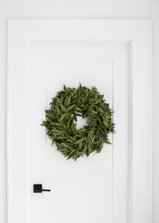 Make Your Own DIY Christmas Wreath