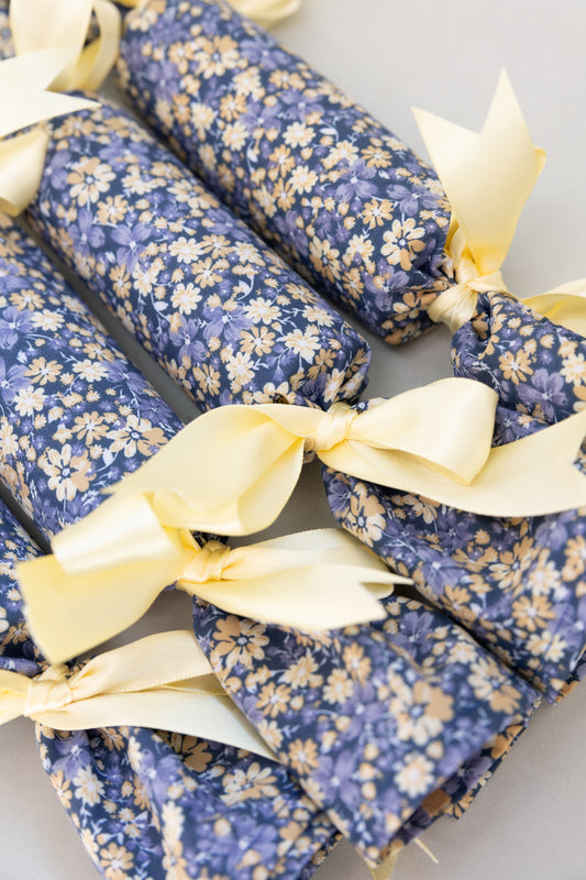 Blue Floral Cracker